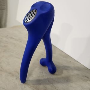 Alessi, Garlic Press